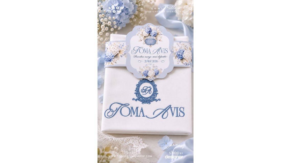 Trusou Botez Băiat Blue Hydrangea Hortensii Bleu și Monogramă Regală 9